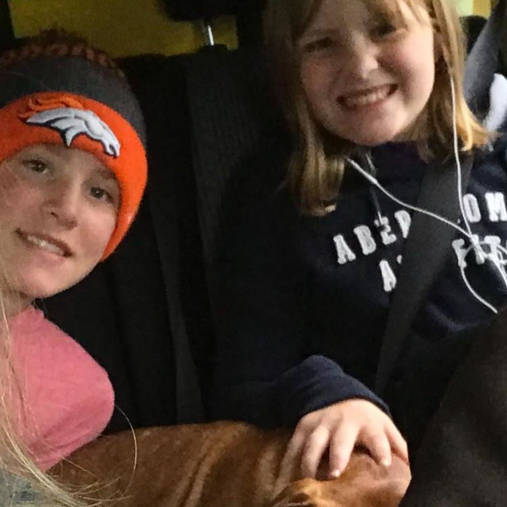 Meet your Posher, Hilary